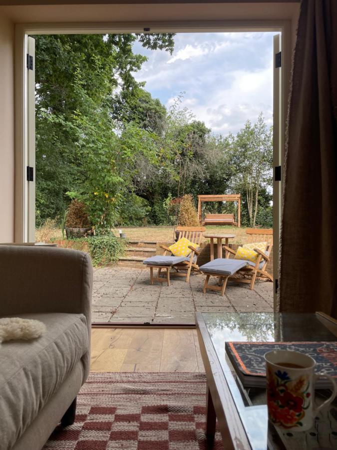 Peaceful Cottage With Private Garden Hailsham Exteriér fotografie
